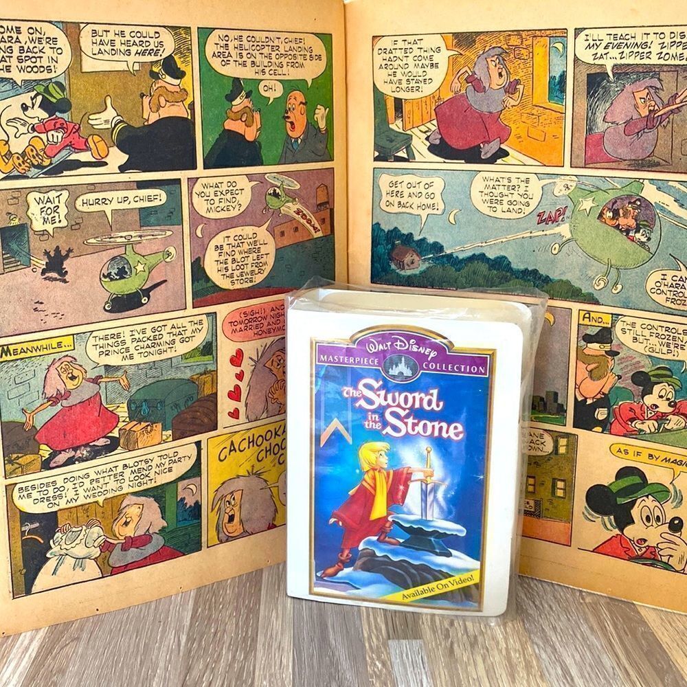 Disney Disneyland The sword in the stone vintage comic book and vintage old toys